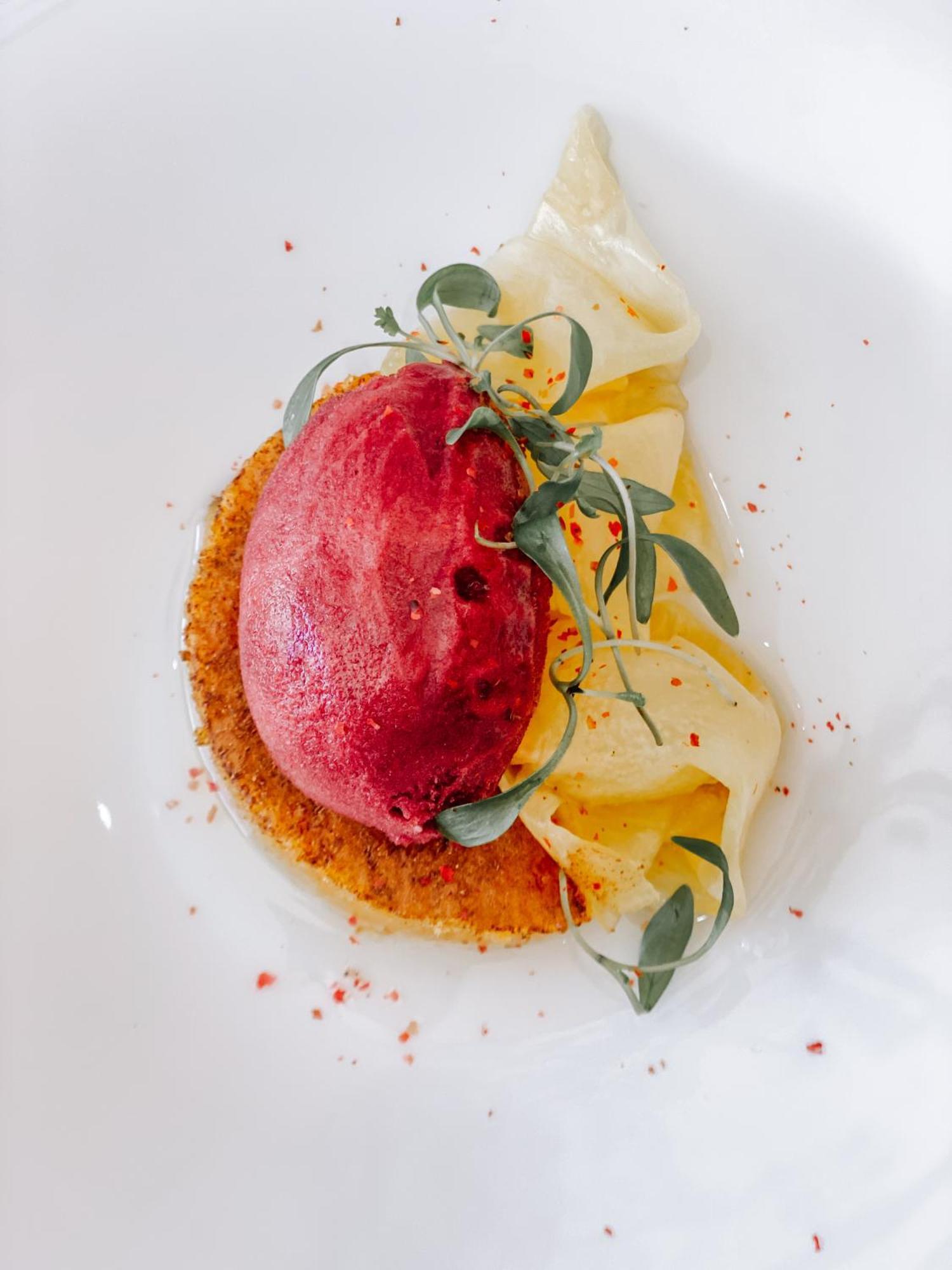 Alentejo Marmoris Hotel & Spa, A Small Luxury Hotel Of The World Vila Viçosa Exterior foto A dessert prepared by the restaurant